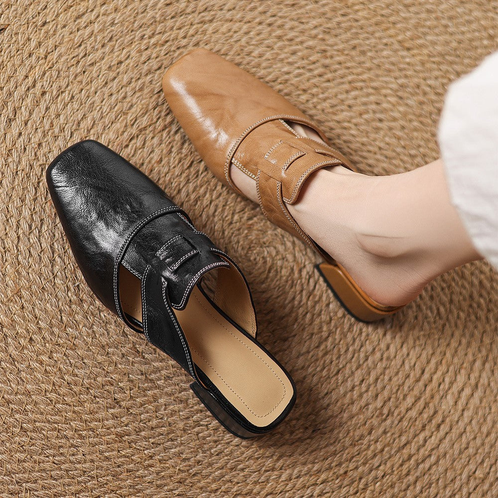 Mule in pelle a punta quadrata Rosel