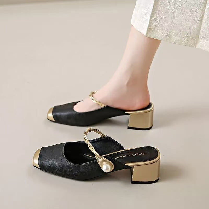 Haide | Mules con Perla e Punta Quadrata