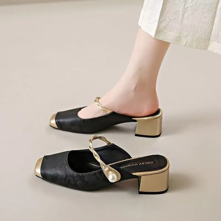 Haide | Mules con Perla e Punta Quadrata