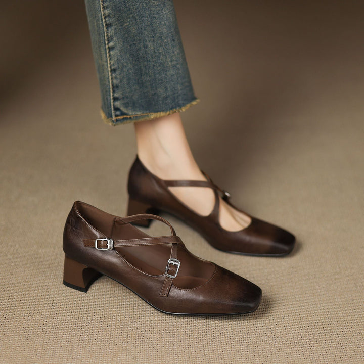 Marvane Talons Kitten in Pelle