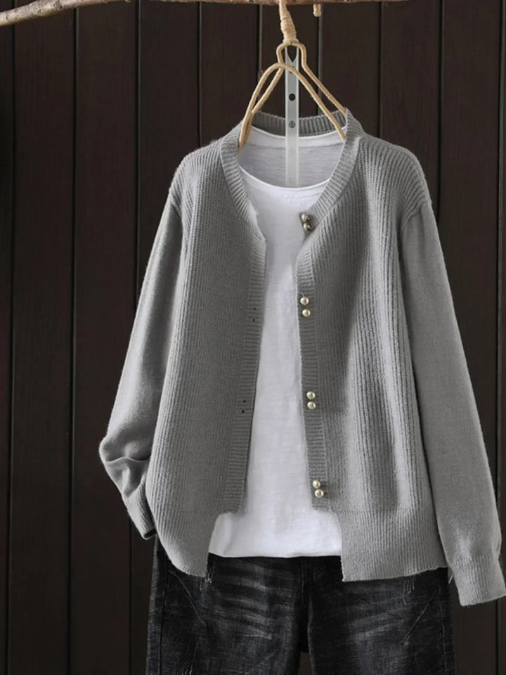 ELARA | CARDIGAN CON BOTTONI PERLATI