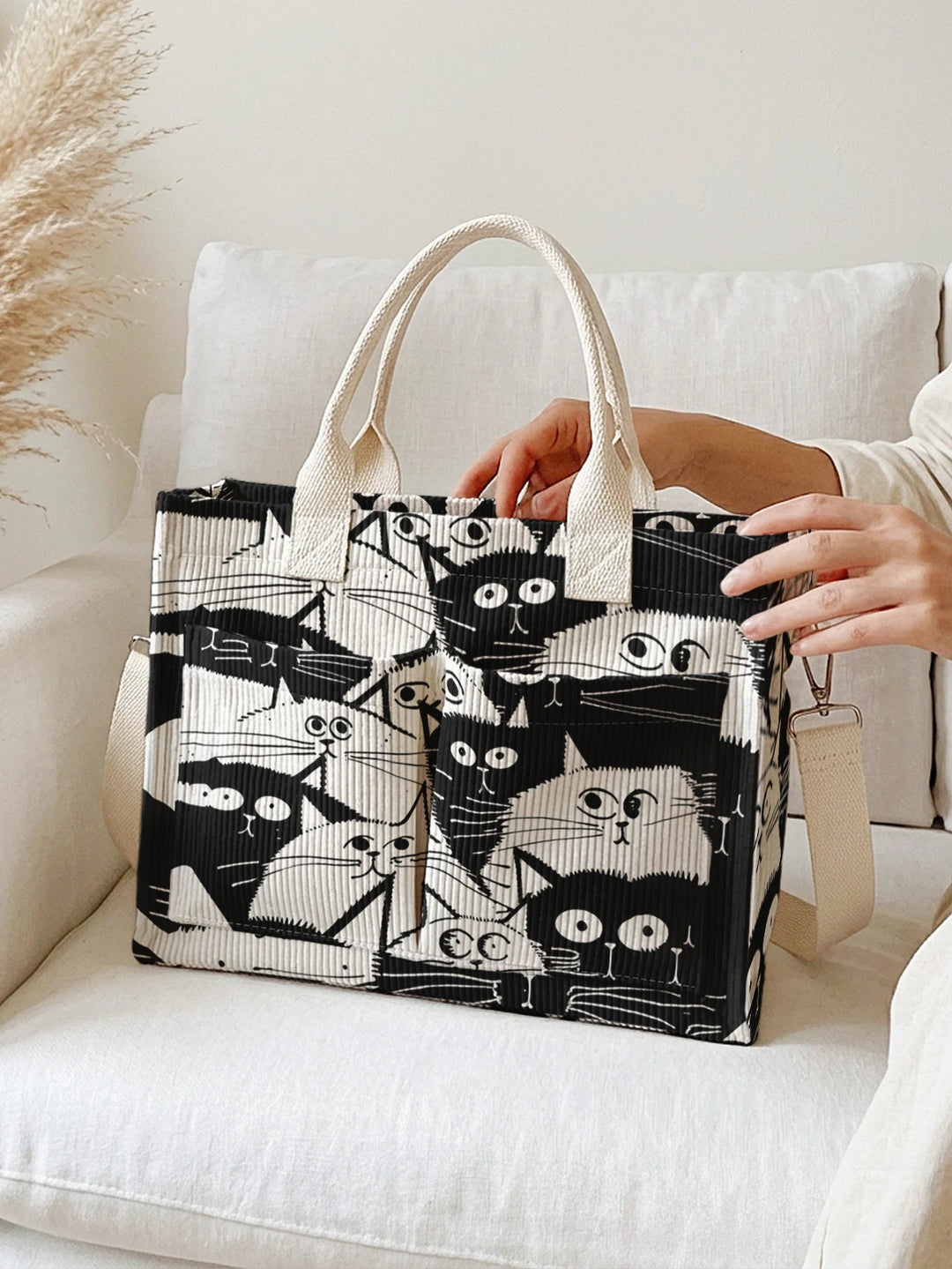 Sac à bandoulière en velours côtelé avec impression de chats en cartoon noir et blanc, grande capacité et plusieurs poches pour les amoureux des chats, sac pour le travail