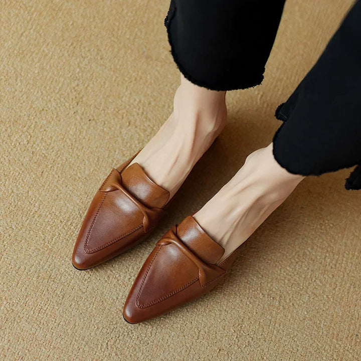 Marcella | Mules a Punta con Fiocco