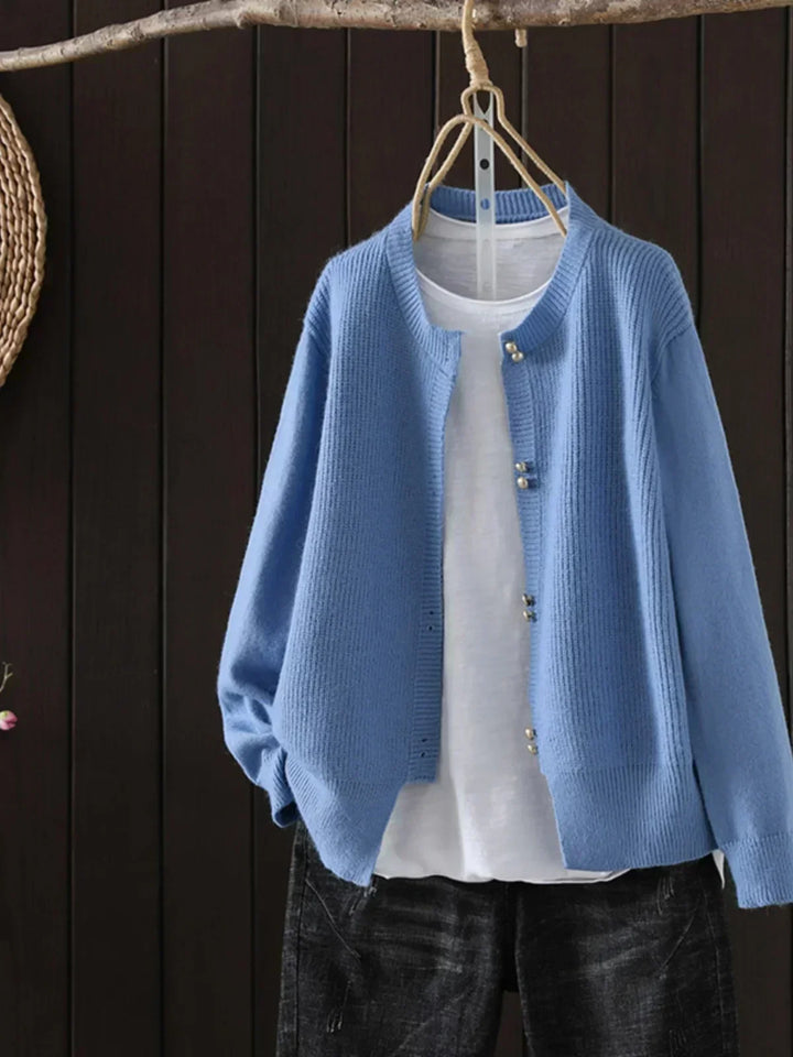 ELARA | CARDIGAN CON BOTTONI PERLATI