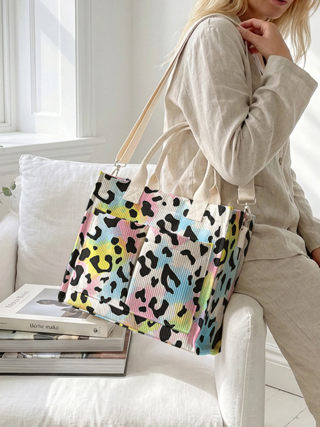 Sac en corduroy à imprimé léopard en couleurs pastel avec grande capacité et plusieurs poches, adapté aux trajets domicile-travail
