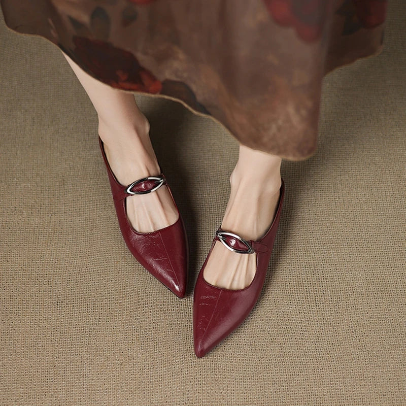 Regine | Mules a Punta con Fibbia