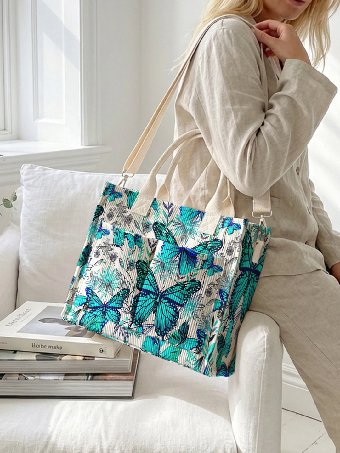 Sac à dos en velours côtelé avec imprimé papillon et fleurs, de couleur vive, grande capacité et plusieurs poches, sac à bandoulière pour les amoureux de la nature