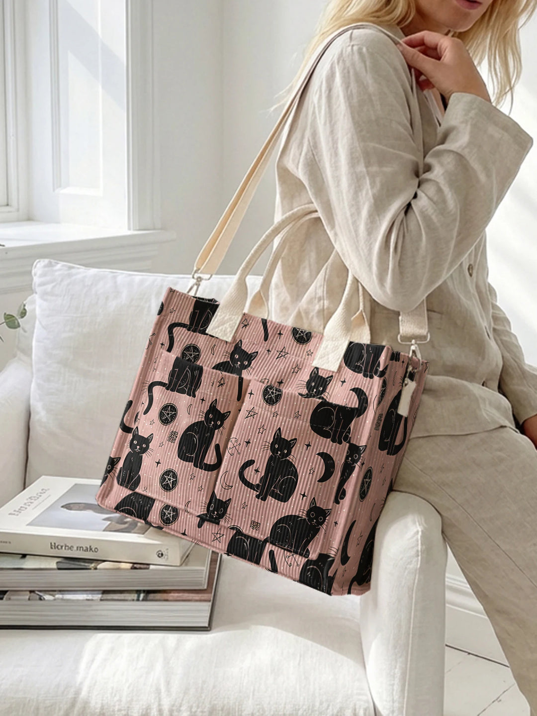 Sac à dos en corduroy avec impression de chats roses et noirs et ciel, grande capacité et plusieurs poches pour les amoureux des chats, sac à bandoulière pour le travail